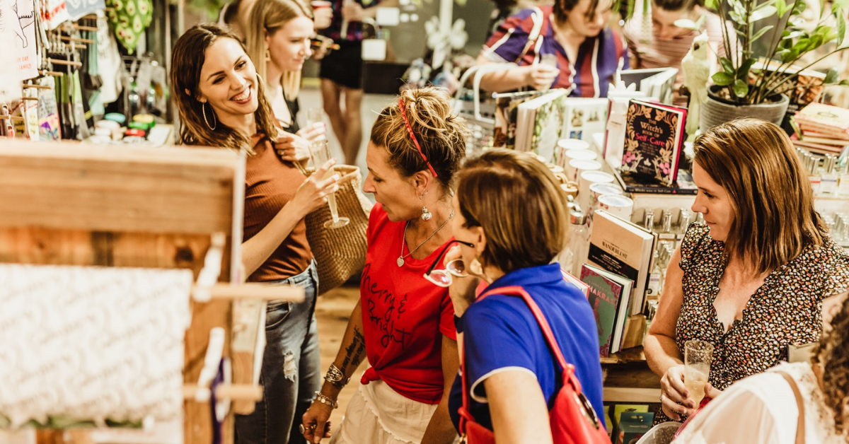 ✨ Eggplant & Poppy’s VIP Christmas Night – Shopping, Shenanigans & Sexy Santa!