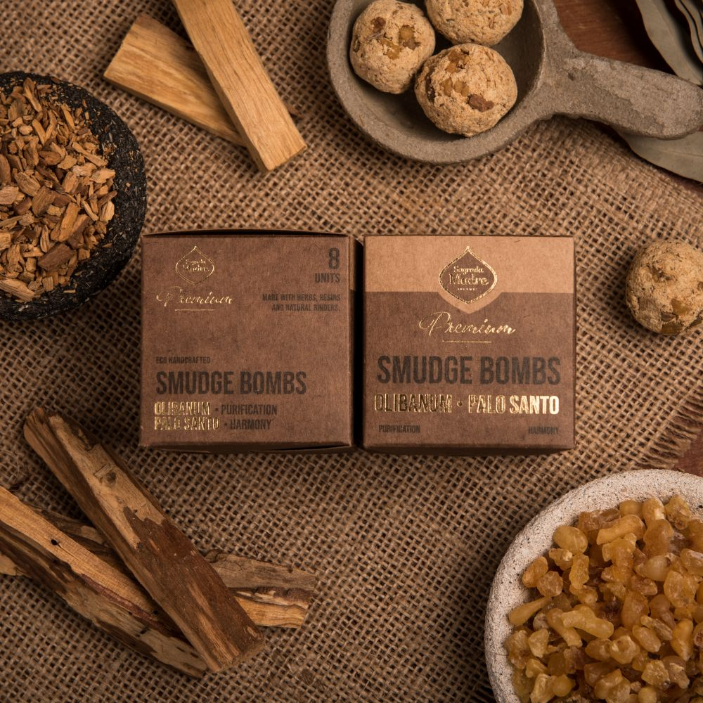 Smudge Bomb - Frankincense & Palo Santo