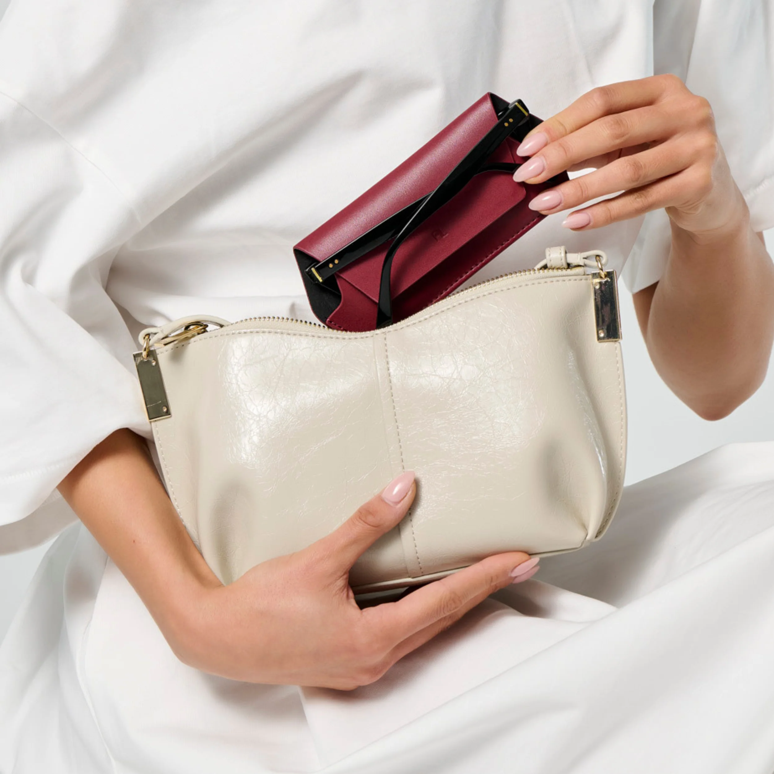 Glasses Case - Burgundy