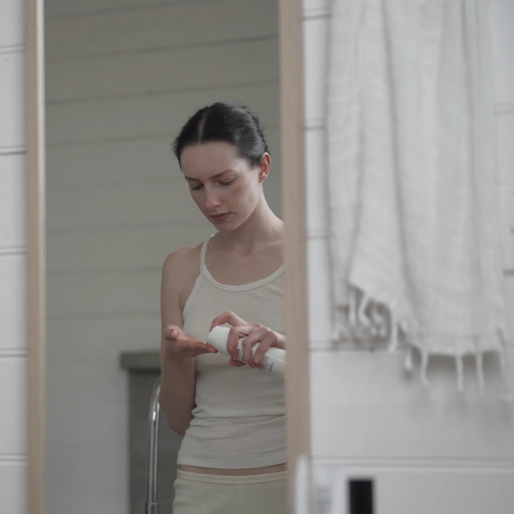 Clarifying Facial Cleansing Milk