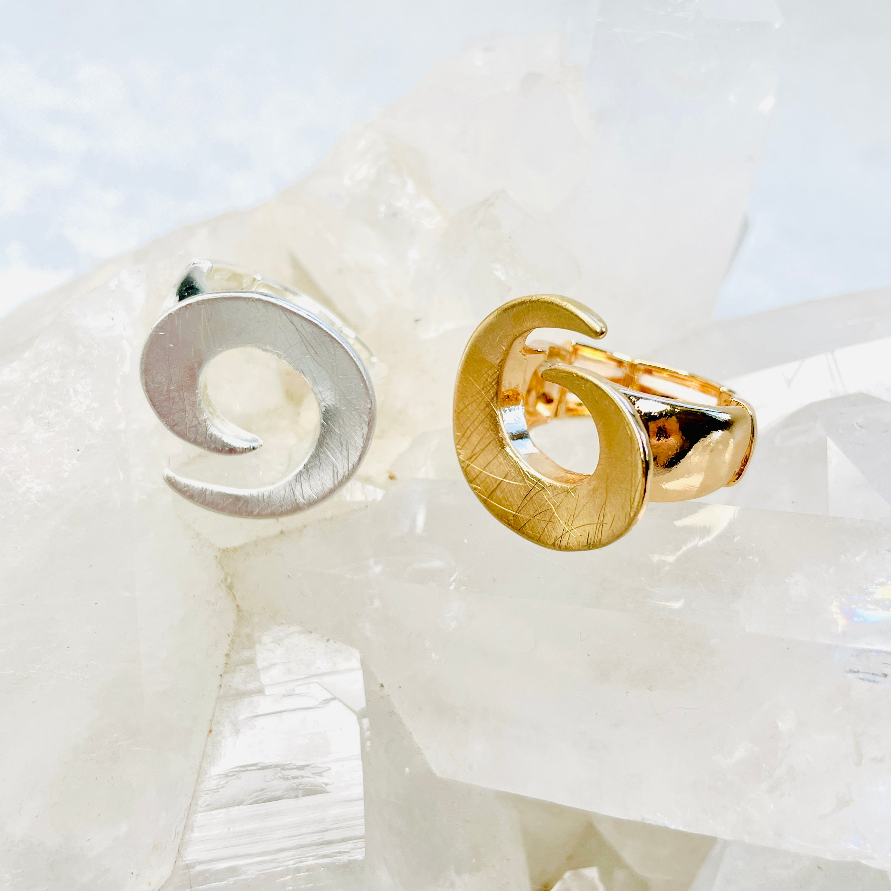 Swirl Ring - Elastic Band