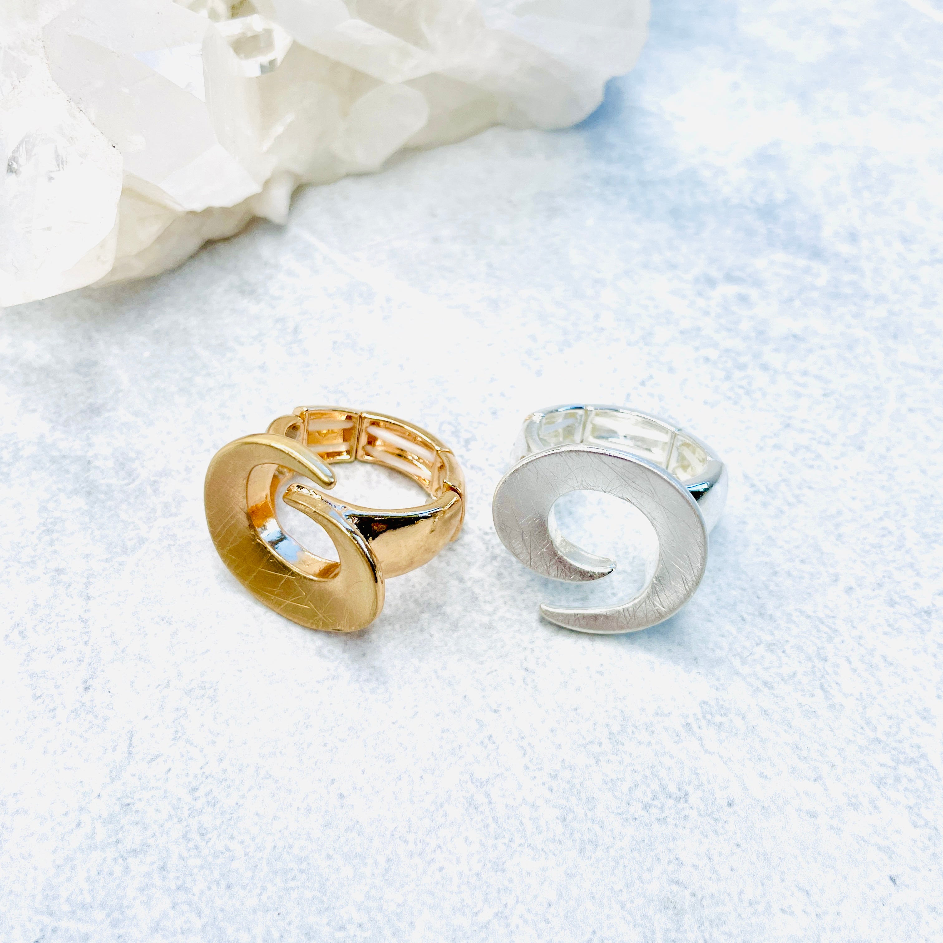 Swirl Ring - Elastic Band