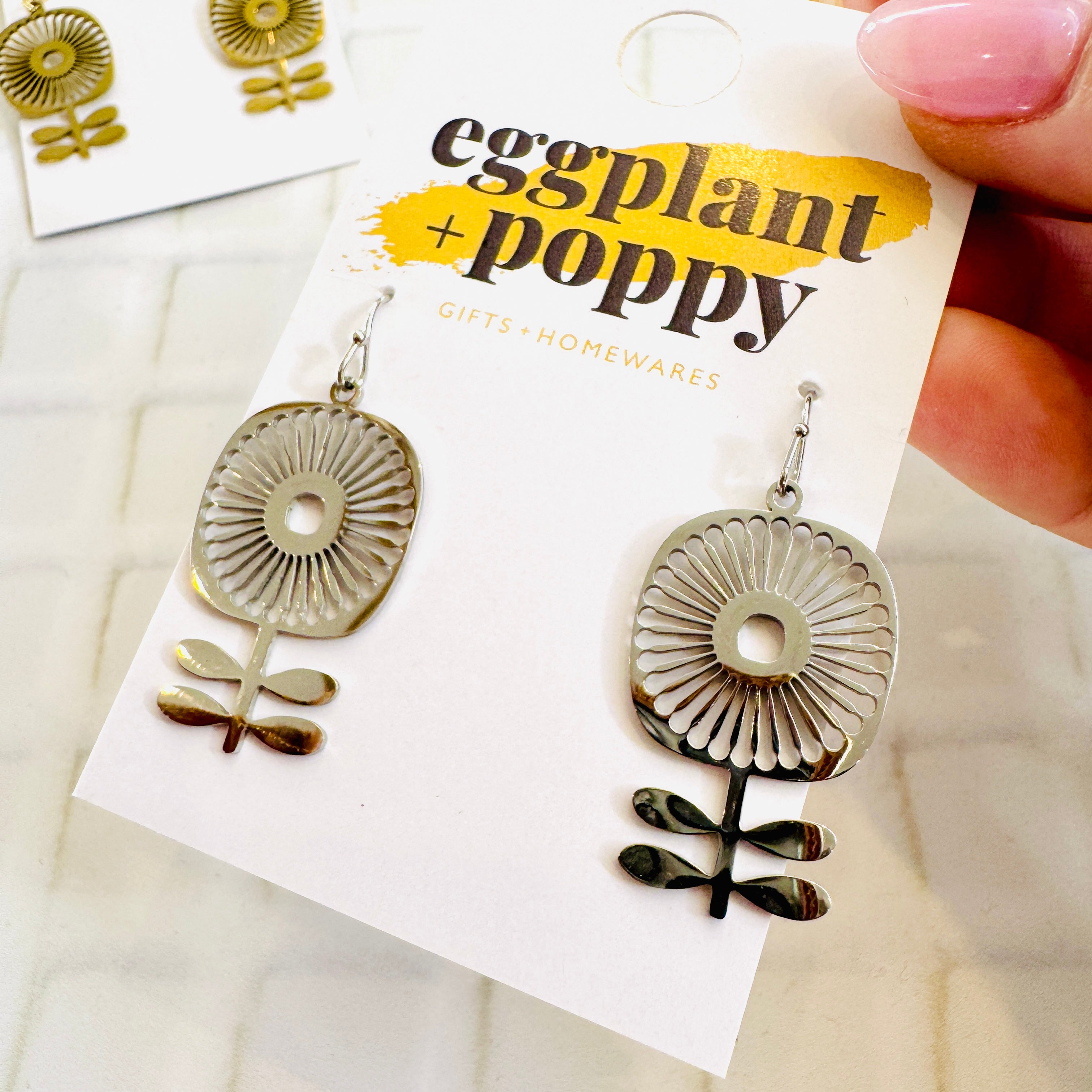Little Retro Bloom Earrings