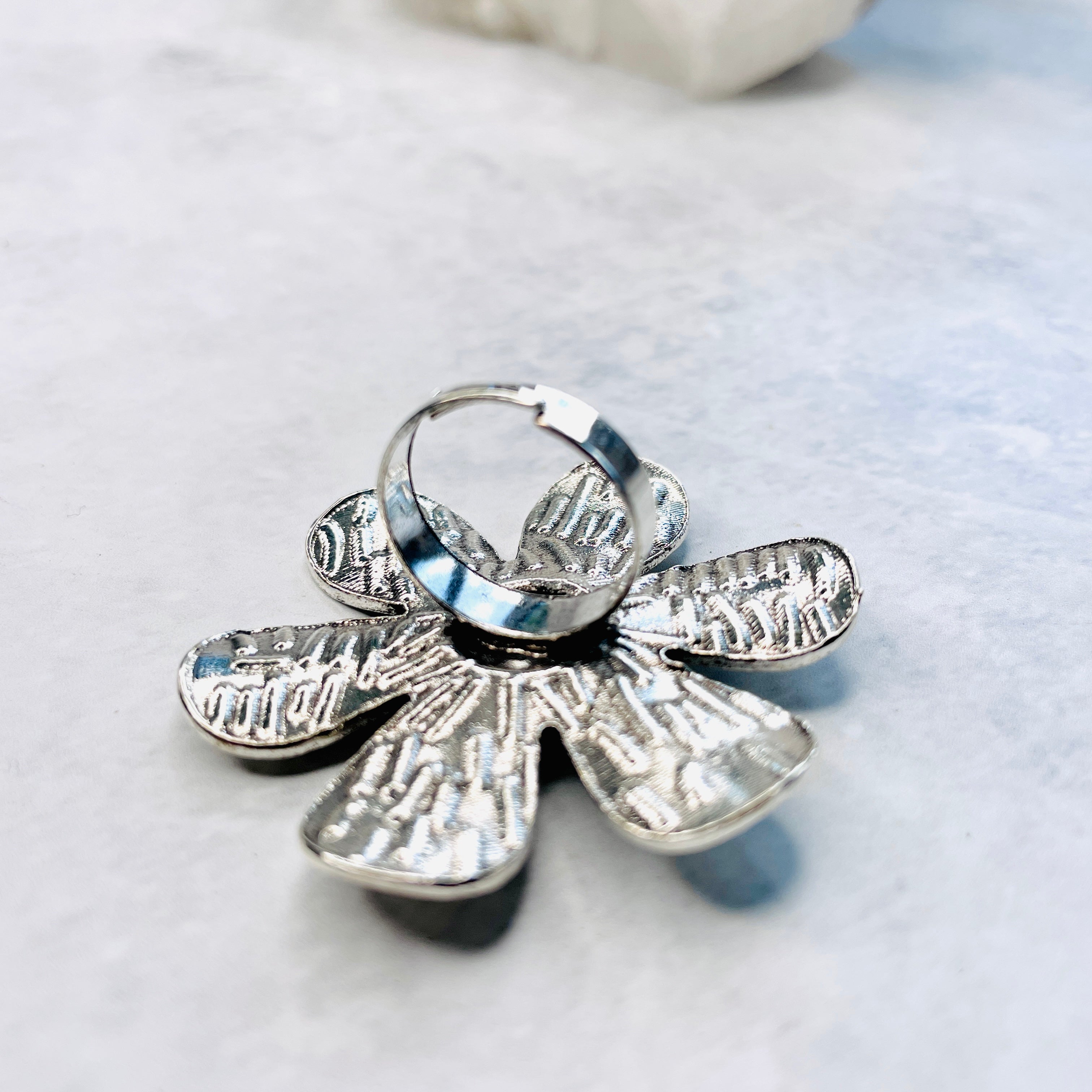 Big Daisy Ring