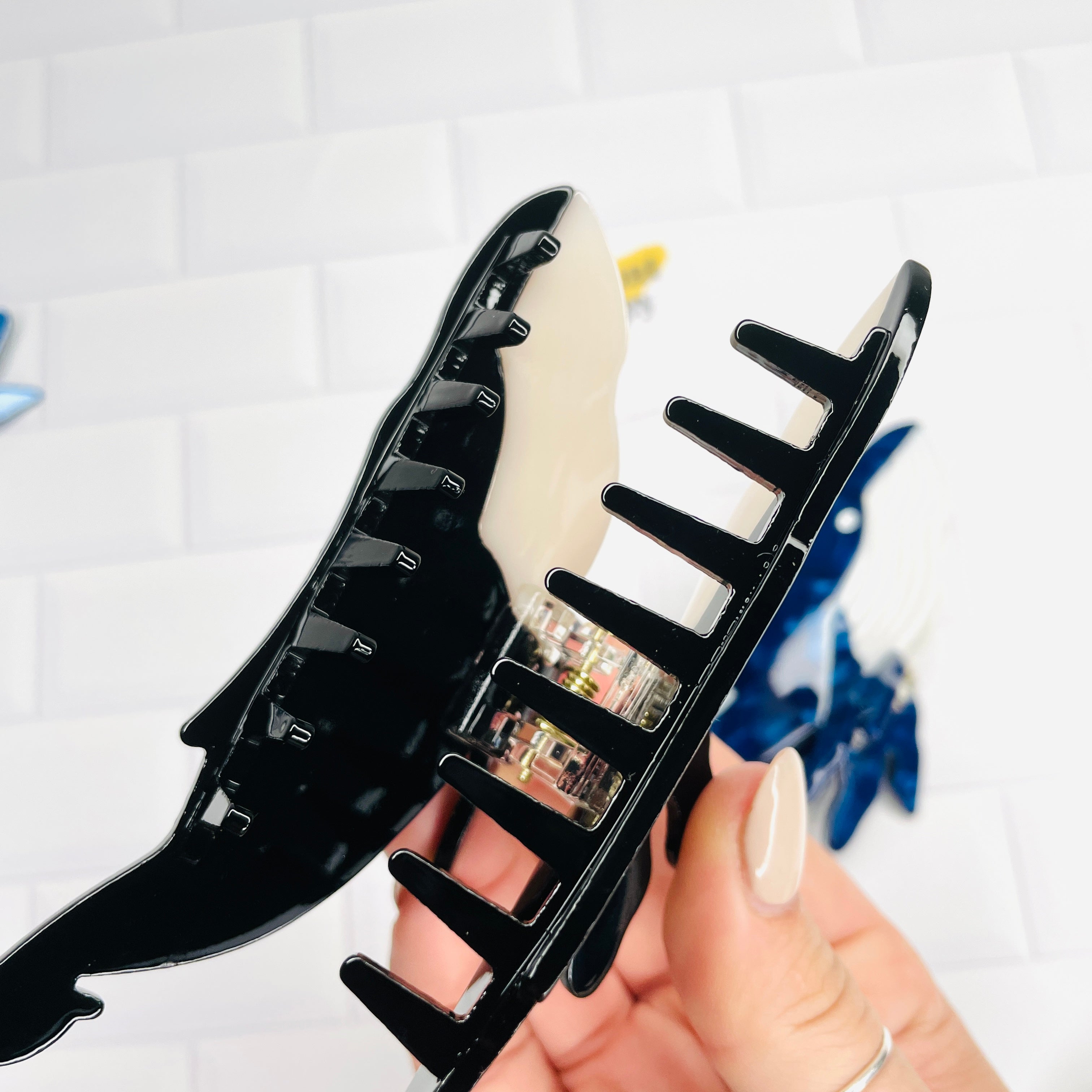 Whale Hair Clip