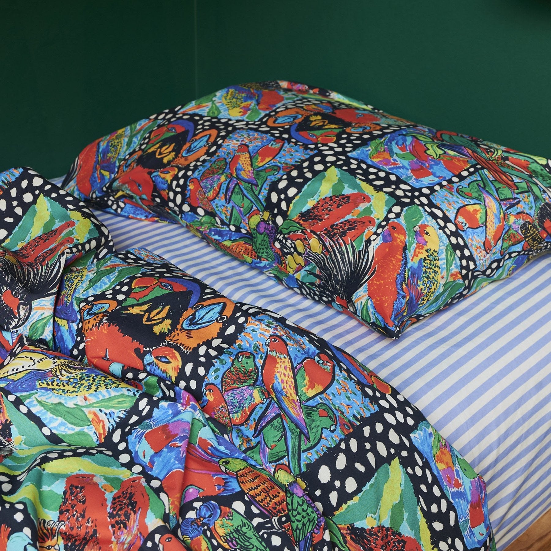 Jenny Kee Cotton Quilt Cover - Parrots & Cockatoos