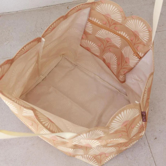 Scalloped Edge Beach Bag- Rosebud Tan