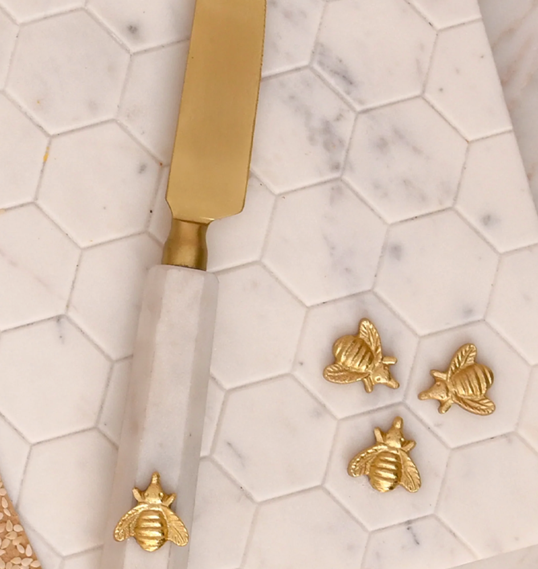 Cheese Knife - Marble Bee