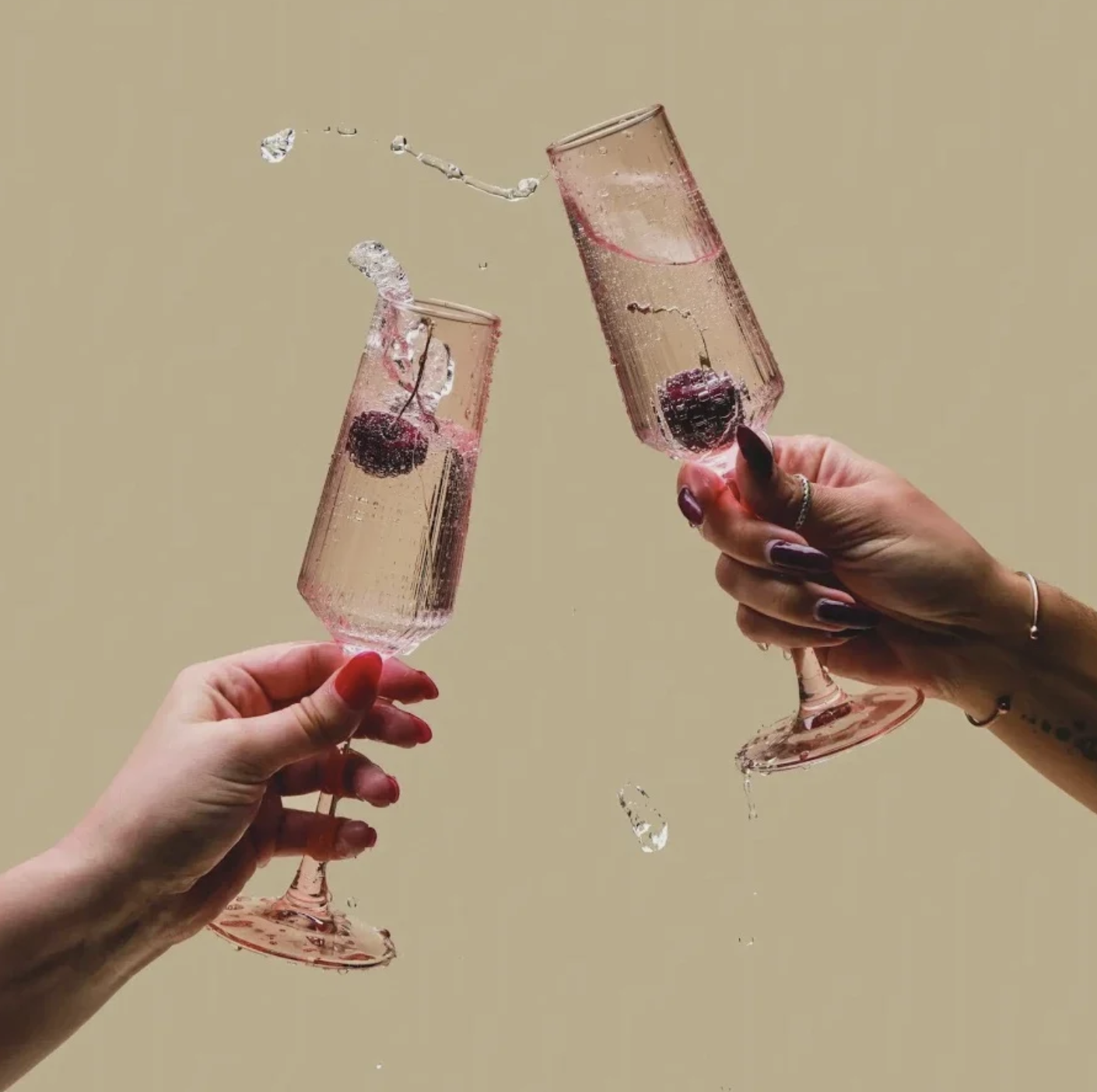 The Luna Champagne Flutes - Blush - set of 2