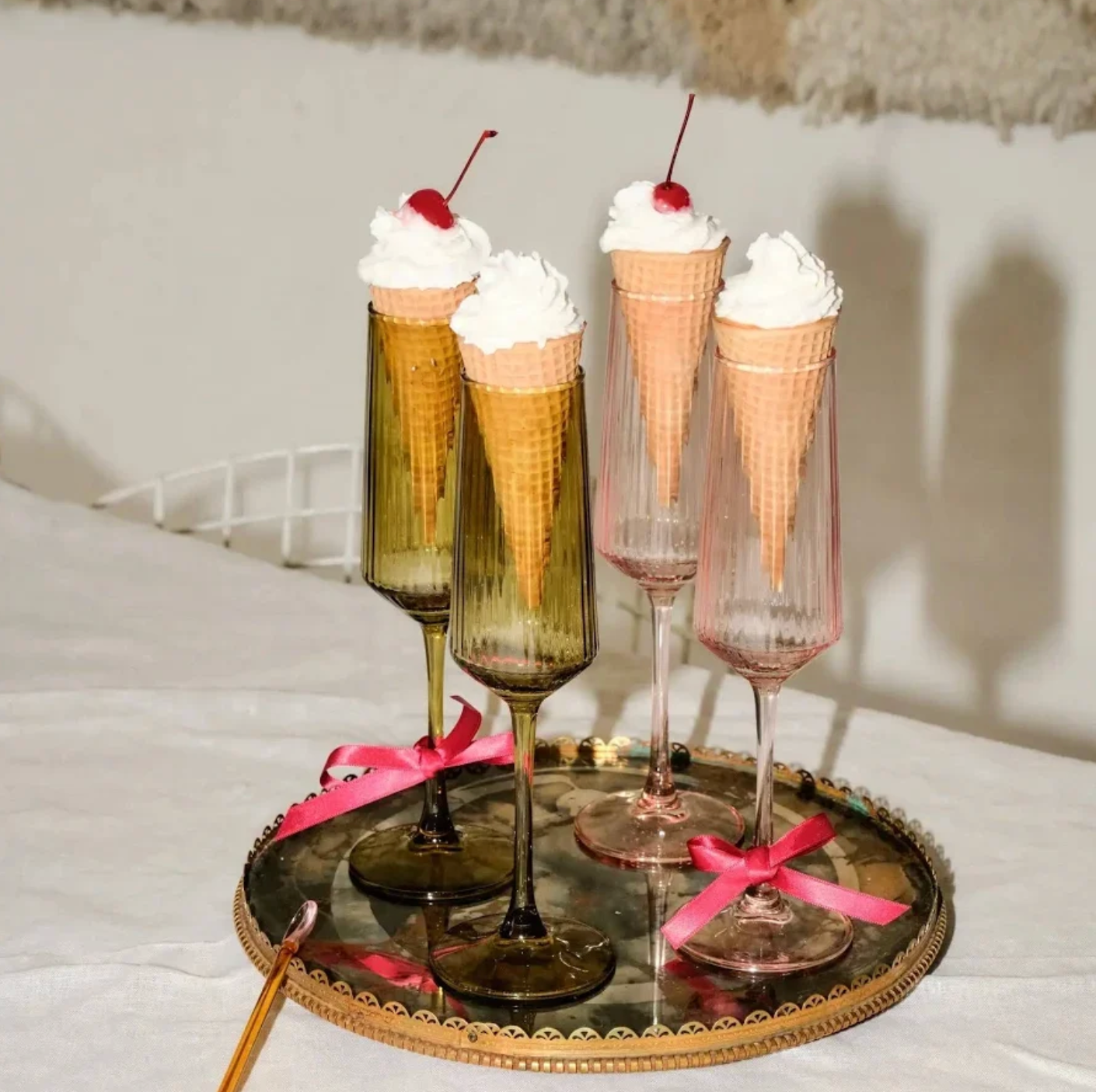The Luna Champagne Flutes - Blush - set of 2