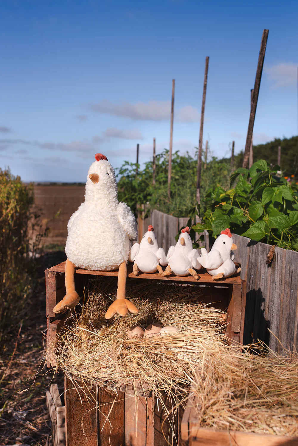 Henrietta the Hen Rattle - Cream