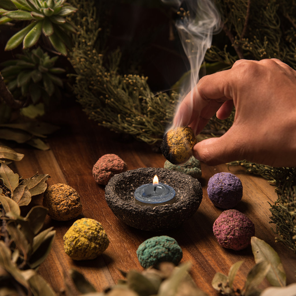 Chakra Smudge Bombs