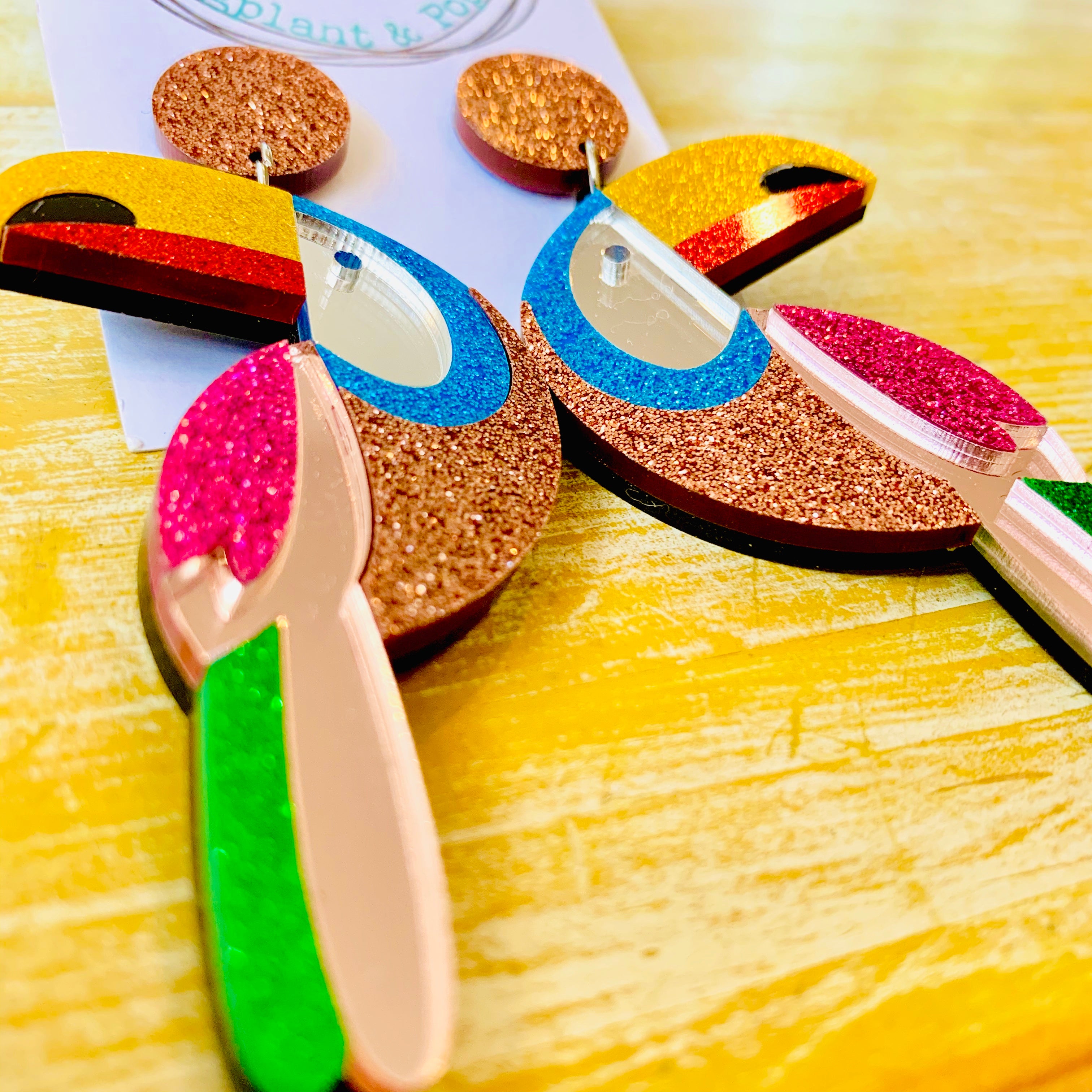 Toucan Earrings - Glitter