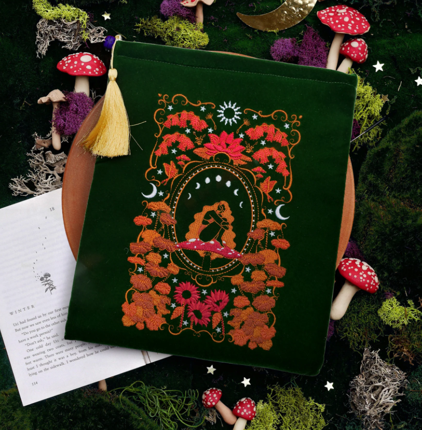 Wonderland Book & iPad Sleeve - Green